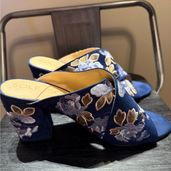 Sole Society Luella Floral Embroidered Heel Mules Sz 8 - Picture 7 of 12